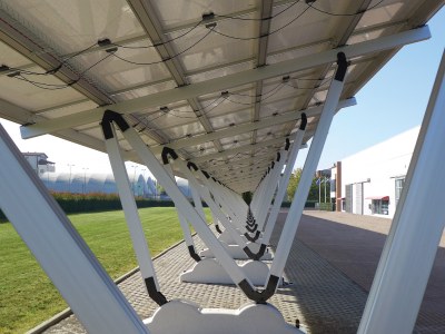 Three reasons for choosing a solar carport