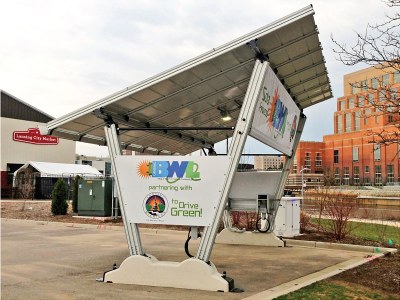 USA - Giulio Barbieri creates the first municipality-owned solar EV charging station
