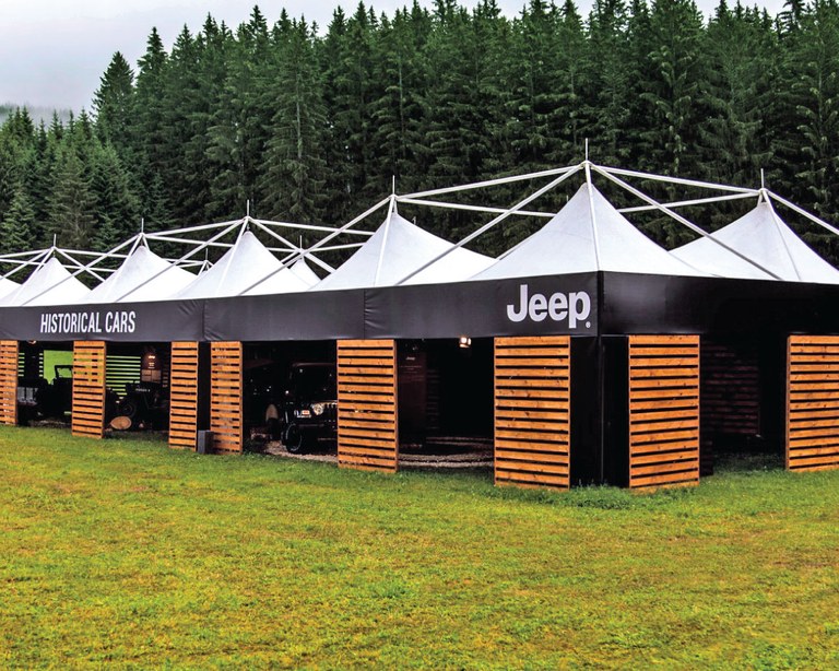 gazebo personalizzati per l'evento Jeep Camp 2018